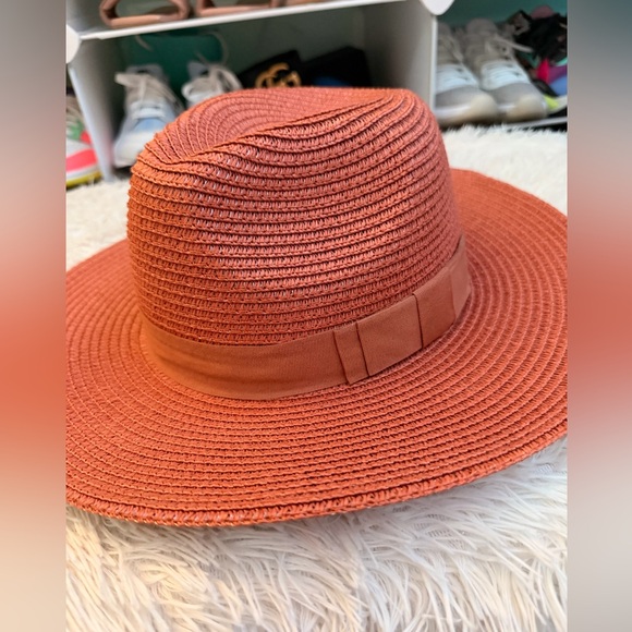 Accessories - Elegant Orange Women's Sun Hat medium size